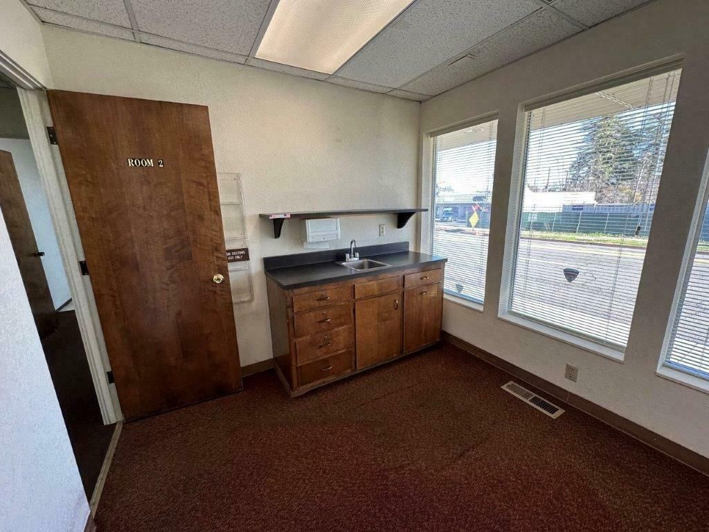 1388 Court Street, Redding, CA, Suite B